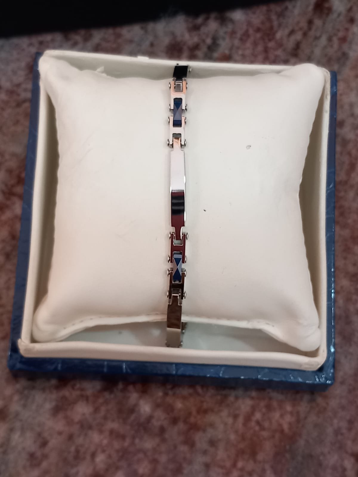 Bracciale Uomo in Acciaio con Dettagli Blu Lucido