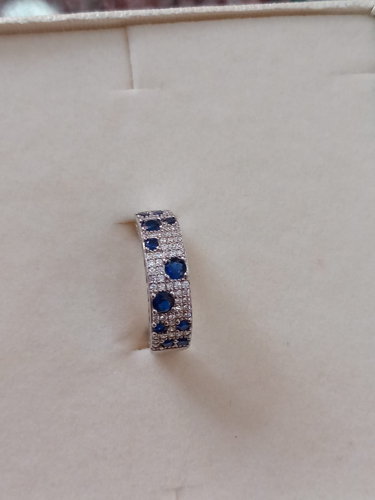 Anello in Argento 925 con zirconi blu – Taglia unica regolabile