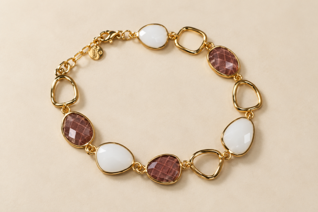 Bracciale Color Oro con Pietre Dure Bianche e Ramate