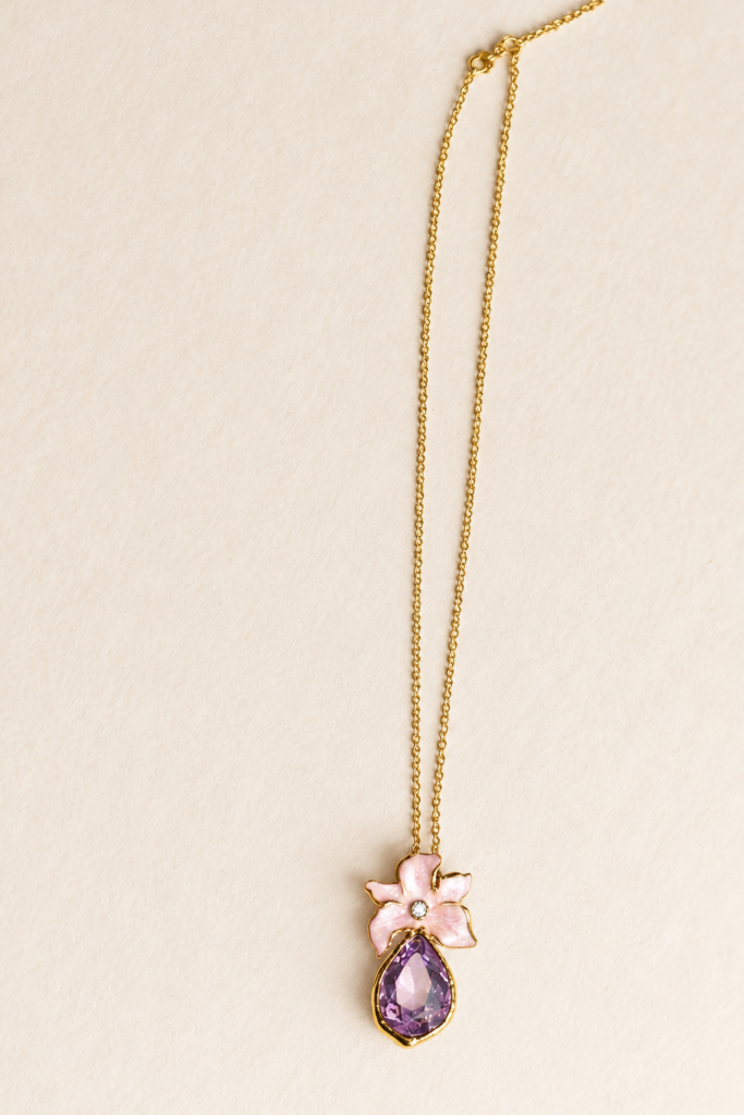 Collana Color Oro con Fiore Rosa e Goccia Viola